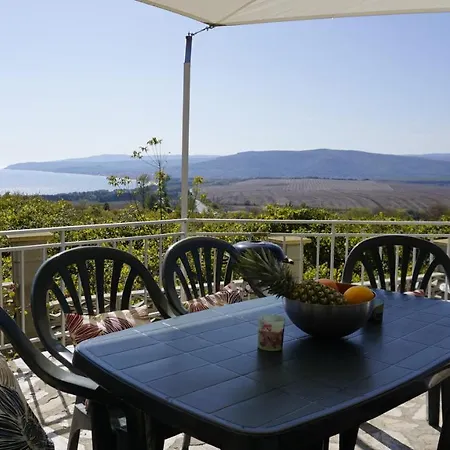 Obzor Bay View Holiday home *